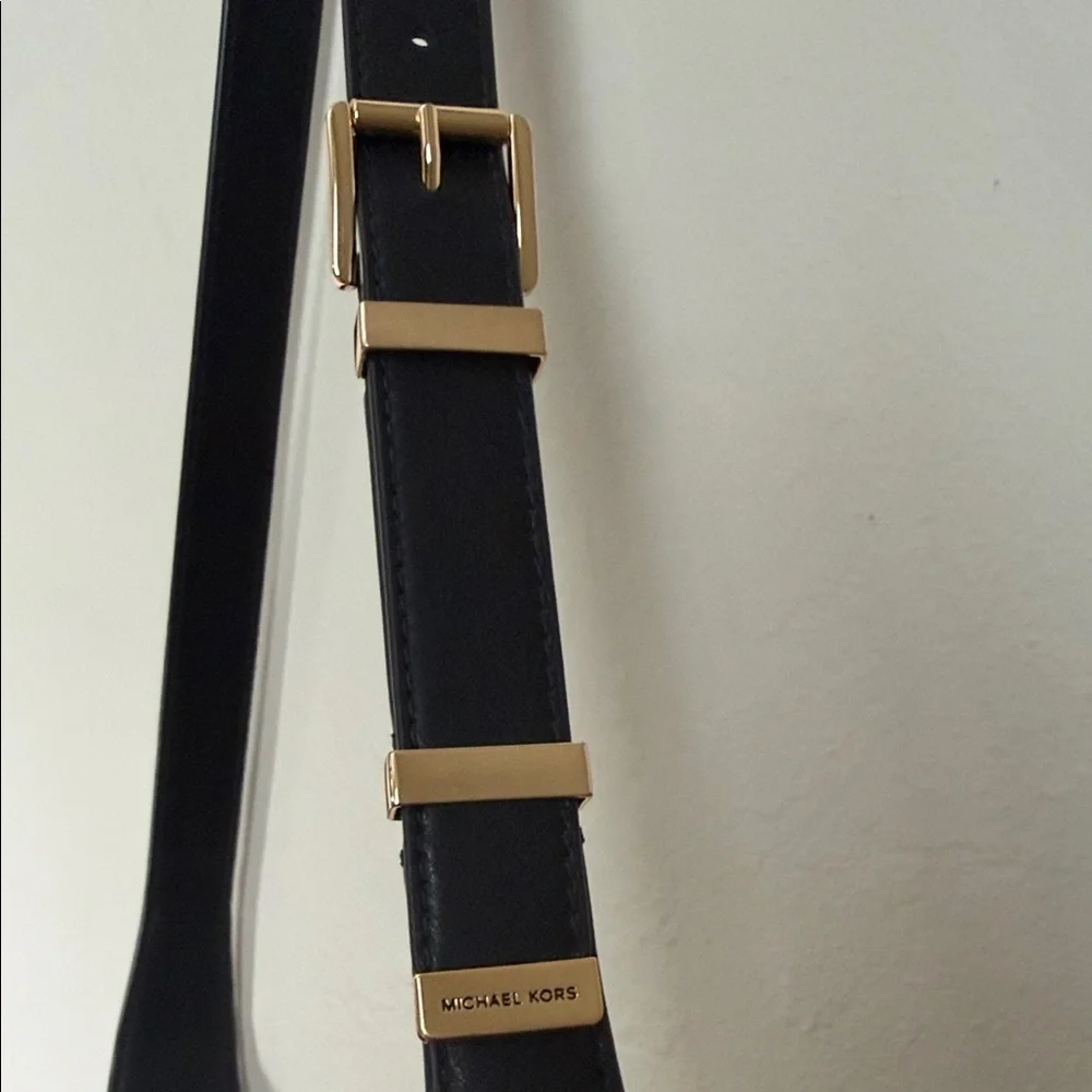 Michael Kors Black and Tan Shoulder Bag
